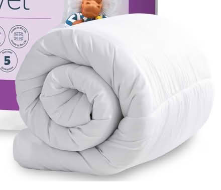 Photo of free Silent Night Duvet - King Size (E17 6ZR) #1