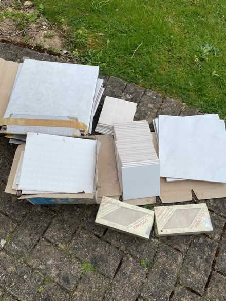Photo of free Selection of wall / floor tiles (Little Kingshill HP16) #1
