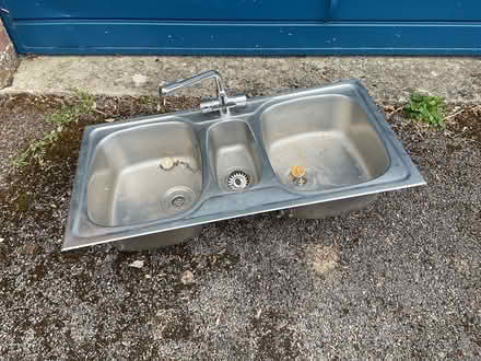 Photo of free Double sink (Market Lavington SN10) #1