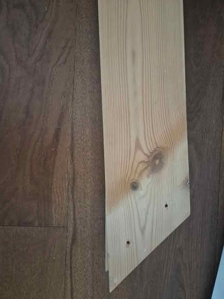 Photo of free 3 solid pine wood banisters 293cm (hemel hempstead) #3