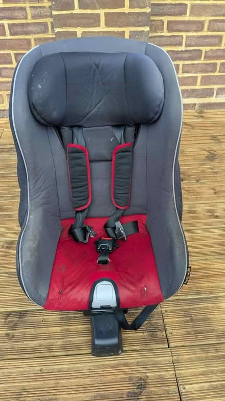 Photo of free car seat 9-18 kg Isofix (Br6) #1