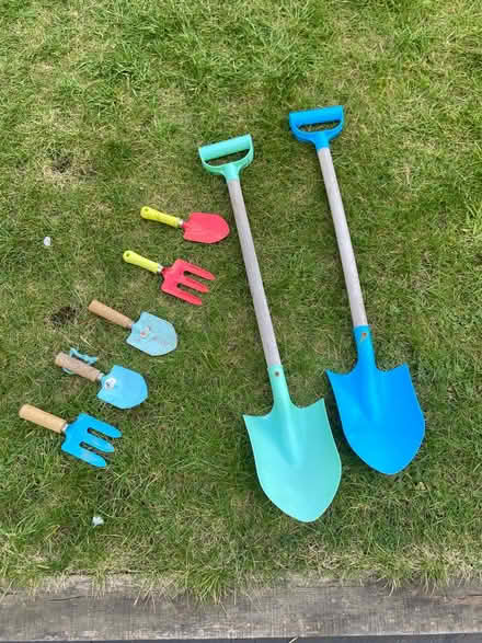 Photo of free Children’s gardening equipment (Billericay - Mountnessing road) #1