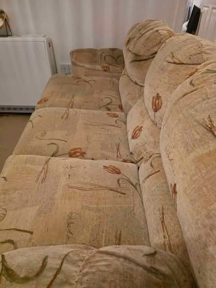 Photo of free 3 + 1 sofa set (Apsley HP3) #2