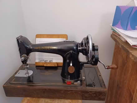 Photo of free Singer Sewing Machine (Wisewood S6) #1