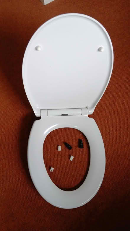 Photo of free Toilet seat (Maidenhead SL6) #1