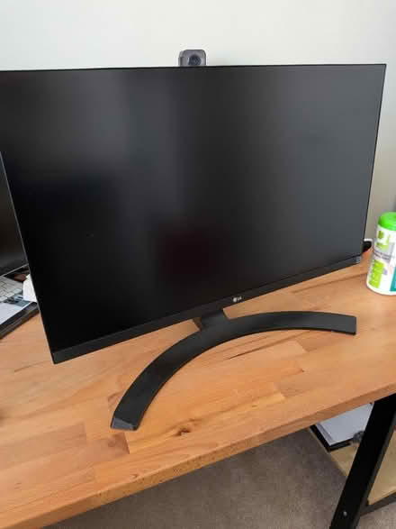 Photo of free 27" LG monitor (Home PO15) #1