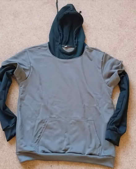 Photo of free Grey & Black Hoodie (Parkstone BH12) #1