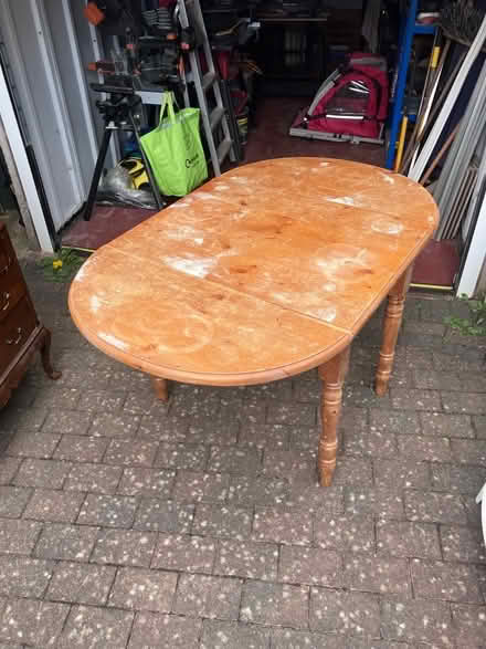 Photo of free Dining Table (Northfield Crescent NG9) #2