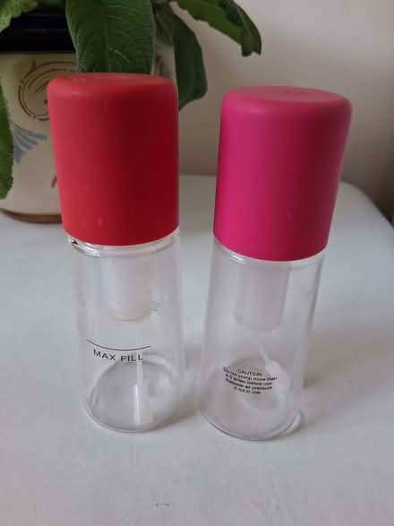 Photo of free Two oil mister spray bottles (Kenilworth Road DE5) #1