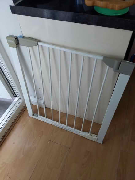 Photo of free Stair gate (CR5, Old Coulsdon) #1