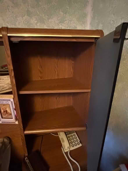 Photo of free Queen size bedroom set (Vaughan) #3