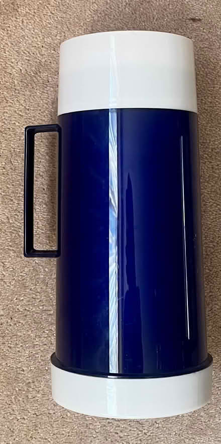 Photo of free Thermos, wide mouth, 28 cm tall (Maida Vale W9) #1