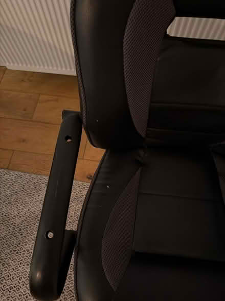 Photo of free Desk chair (Latimer road W1 06E) #4