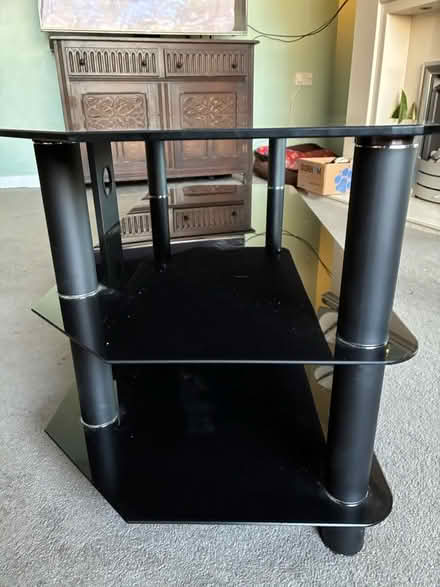 Photo of free TV stand (Hd34uw) #3