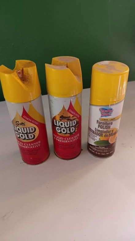 Photo of free Furniture Polish (19095) #1