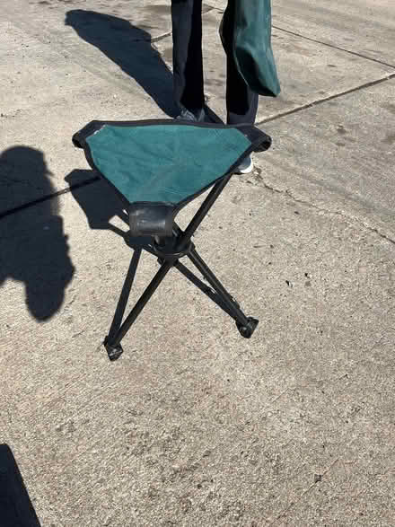 Photo of free Tripod stool (Oradell) #1
