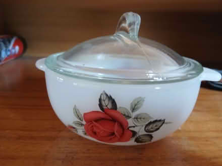 Photo of free Small serving dishes (The Green SY7) #2