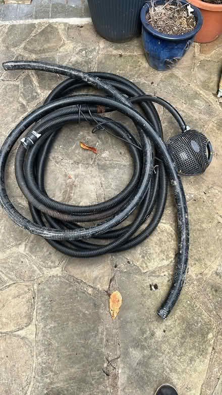 Photo of free Pond filter and tubing (Sanderstead hill CR2) #1