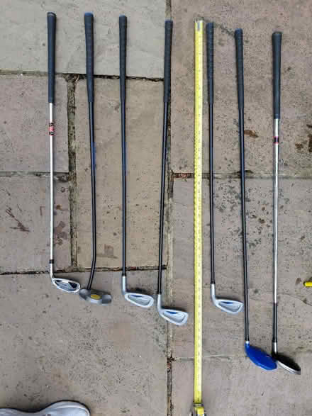 Photo of free Kids golf clubs and bag New Malden (New Malden KT3) #2