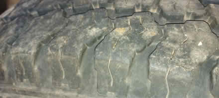 Photo of free 4 Landrover series/Defender (RG7 3HY) #2