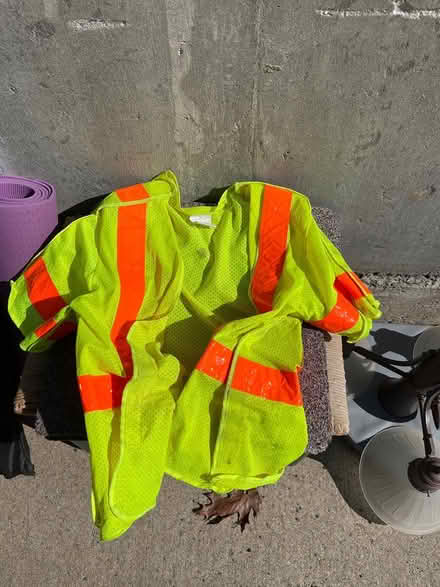 Photo of free Safety vest (Oradell) #1