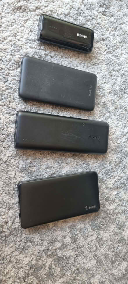 Photo of free Older type tech laptop chargers ,batteries ,Headphones. (Caldecott OX14) #2