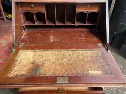 Photo of free Antique/Arts&Crafts Writing Desk (Northfield Crescent NG9) #3