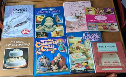 Photo of free Cake decorating/ sugar craft books (Havant PO9) #1