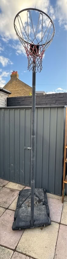Photo of free Netball Hoop and Stand (Woodside SE25) #1