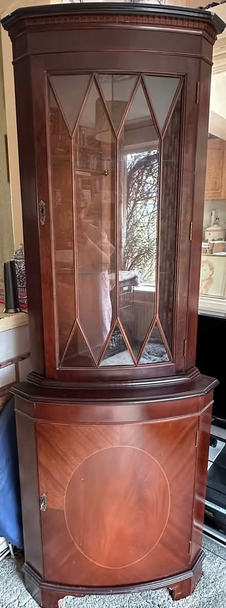 Photo of free Corner display cabinet (DA11) #1