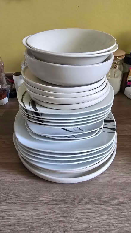 Photo of free Stack of plates and bowls (Parkwood Rainham ME8) #1