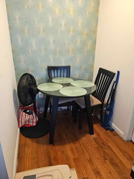 Photo of free Table and four chairs (Bronx) #1