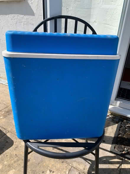 Photo of free Camping cooler box and contents (Wheathampstead AL4) #2
