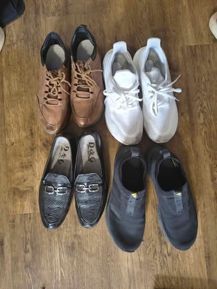 Photo of free Set of 10.5 male shoes (DE22) #1