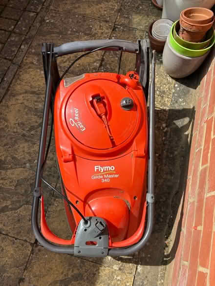 Photo of free Lawn mower (Watford WD24) #1