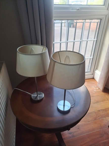 Photo of free 2 lamps (Mill Hill London NW7) #1
