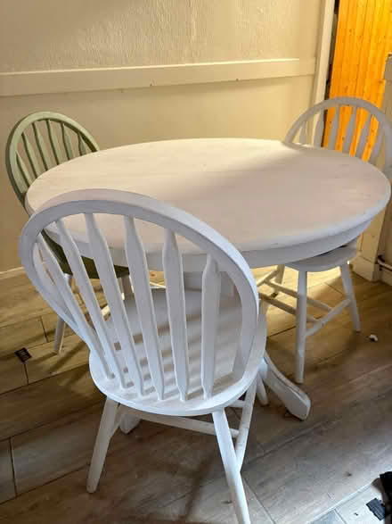 Photo of free Table with four chairs (BT12) #4