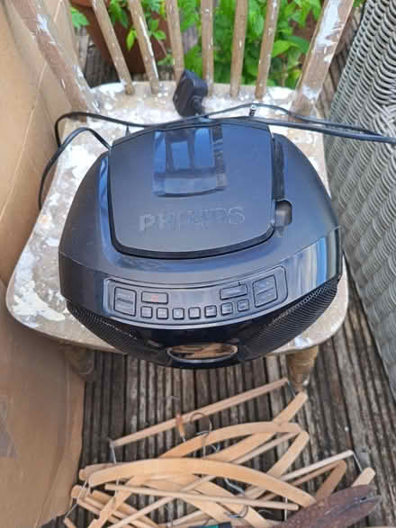 Photo of free CD player (New Alresford SO24) #1