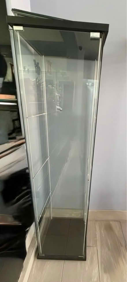 Photo of free Glass display unit with 2 shelves (Egremont CH44) #1