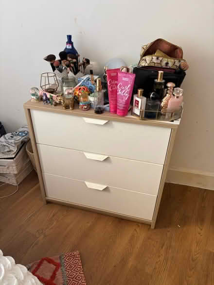 Photo of free IKEA chest of drawers (Islington N1) #1