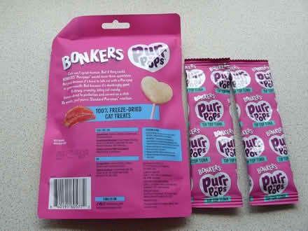 Photo of free 6 x Bonkers Purr Pops (cat treats) (Kempsey WR5) #2