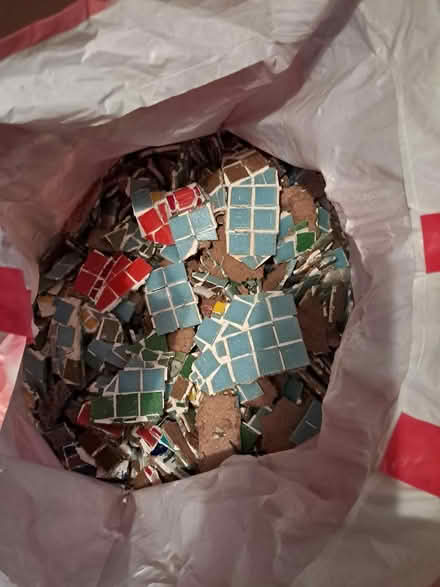 Photo of free Mosaic pieces (HP3 Apsley) #2