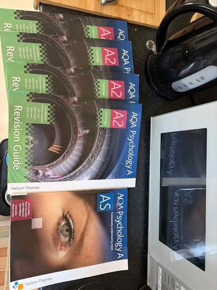 Photo of free A-level psychology text books (old) (SG4 hitchin) #1