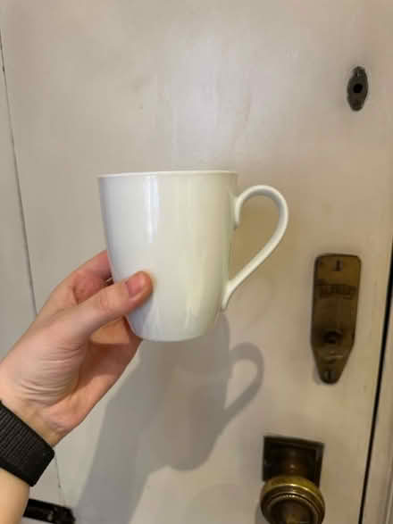 Photo of free Plain white mug (Hammersmith W6) #1