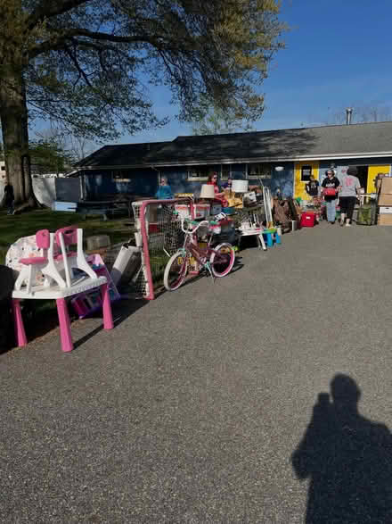 Photo of free Misc Toys and Household Goods (Pequannock) #1
