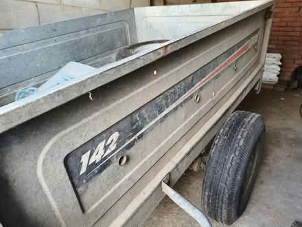 Photo of free Trailer Erde (Halfords) (walberton) #3