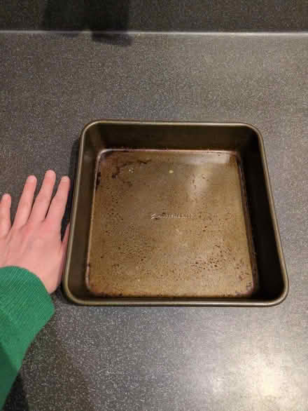 Photo of free Square oven tin (Bruntsfield EH10) #1