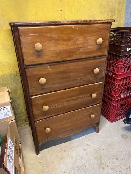 Photo of free Vintage dresser (Skokie) #1
