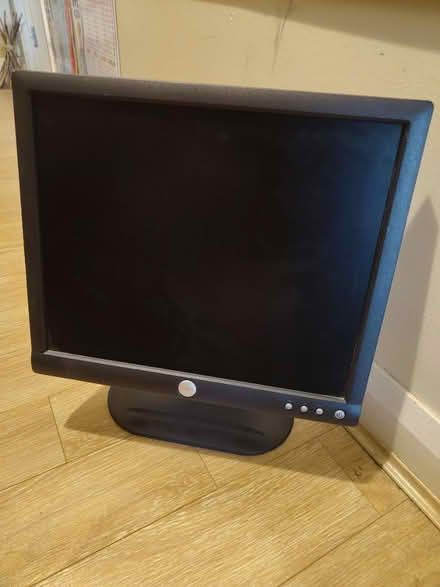 Photo of free Dell monitor (Donnington OX4) #1
