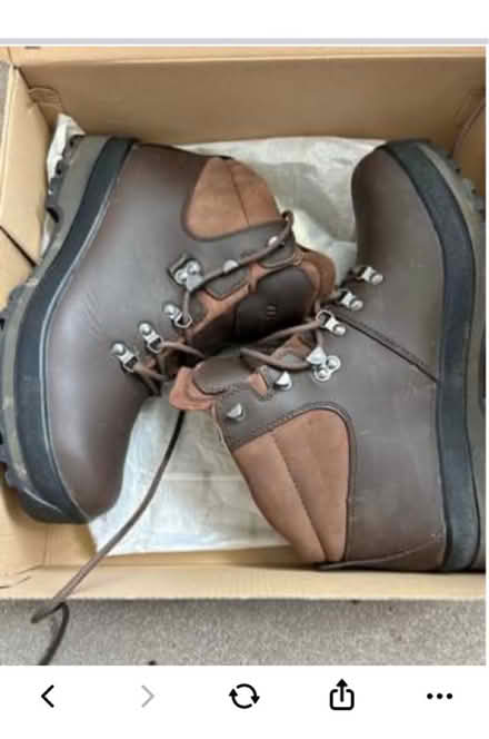 Photo of Ladies walking boots (Kineton CV35) #1